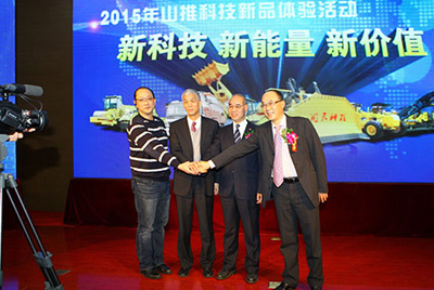 以“新科技、新能量、新价值”为主题的2015安博电竞科技新品体验活动在公司总部拉开帷幕。。。。。。